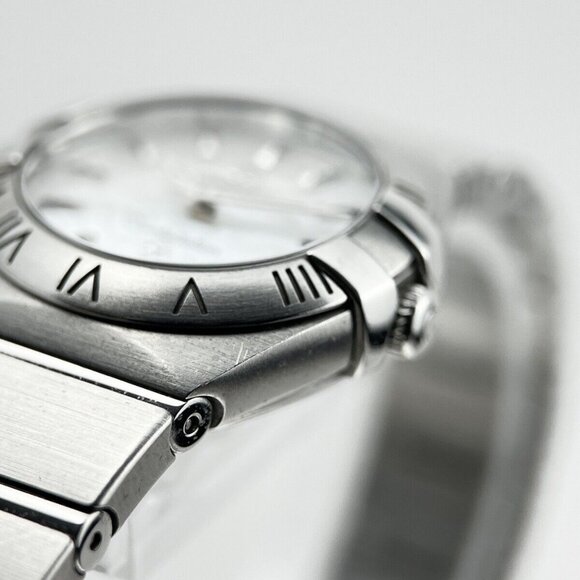 OMEGA Constellation Blush 123.10.24.60.05.001 Ladies Watch Mother Of Pearl Dial - Picture 5 of 10